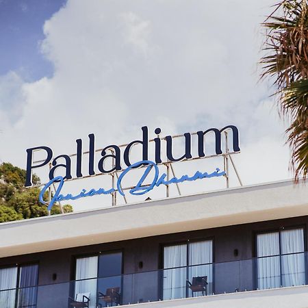 Palladium Beach Hotel- Private Beach Included Dhërmi Exterior foto
