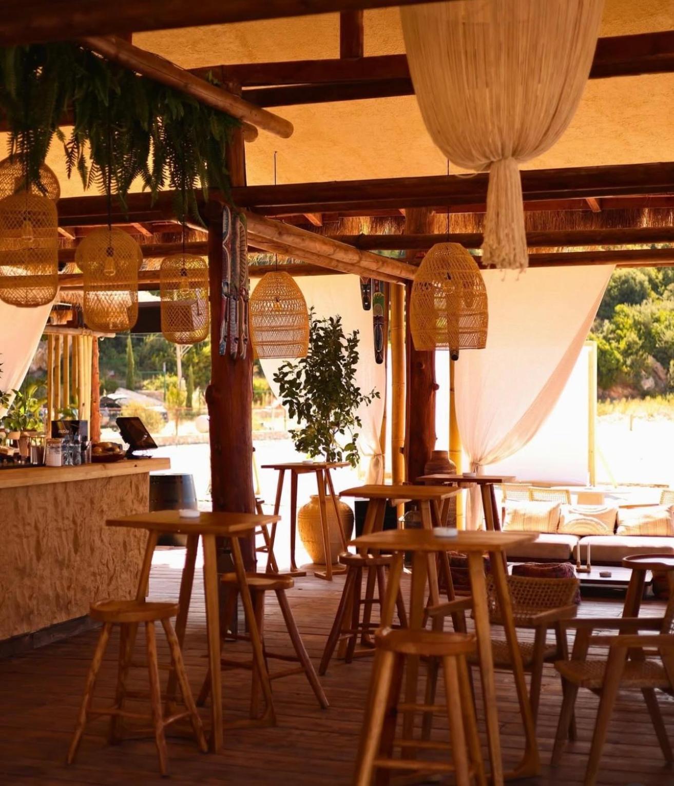 Palladium Beach Hotel- Private Beach Included Dhërmi Exterior foto