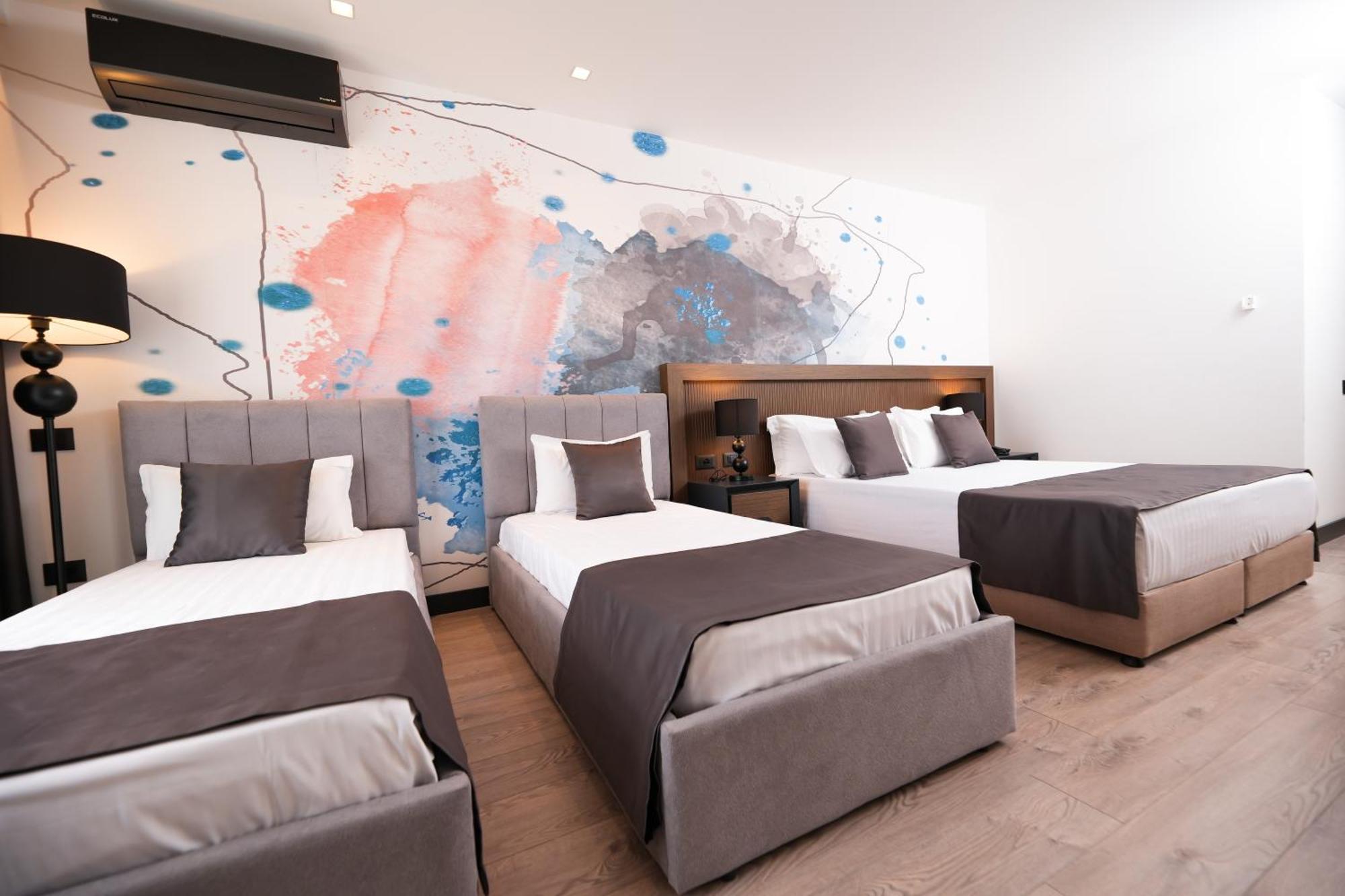Palladium Beach Hotel- Private Beach Included Dhërmi Exterior foto