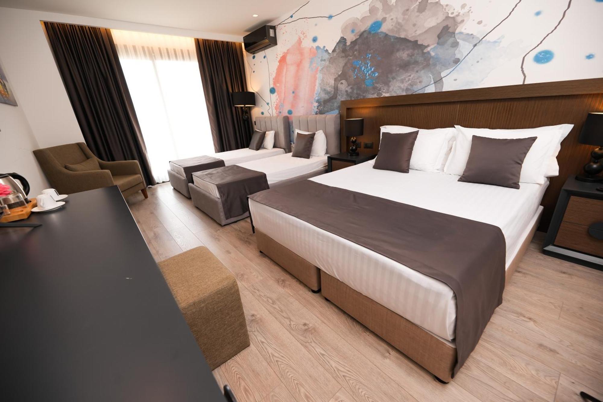 Palladium Beach Hotel- Private Beach Included Dhërmi Exterior foto